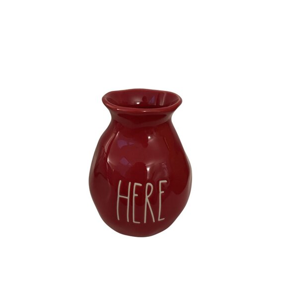 Rae Dunn Artisan Collection Red Ceramic Vase With "Here" Text 5.5" Tall By Magen - Picture 1 of 2